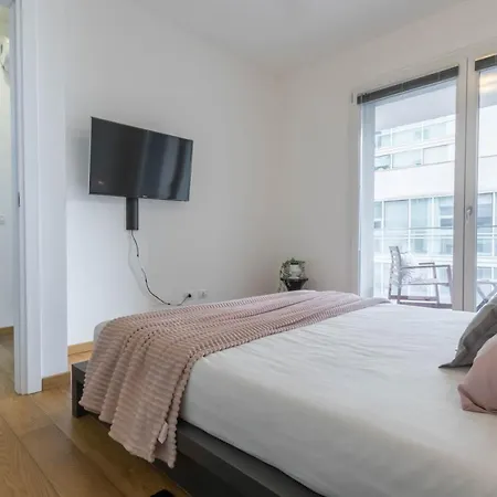 Joivy Superb Flat For 4 With Balcony Near Centrale *