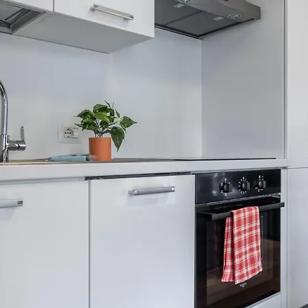 Joivy Superb Flat For 4 With Balcony Near Centrale *
