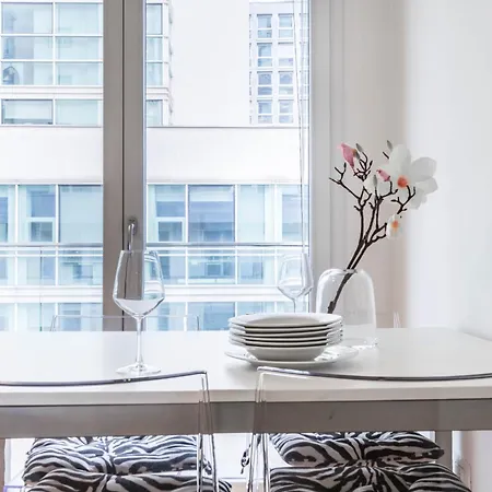 Διαμέρισμα Joivy Superb Flat For 4 With Balcony Near Centrale *