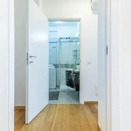 Joivy Superb Flat For 4 With Balcony Near Centrale Apartment *